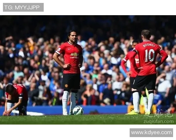 足球球星纪念卡牌玩法全解：从基础规则到策略技巧一网打尽