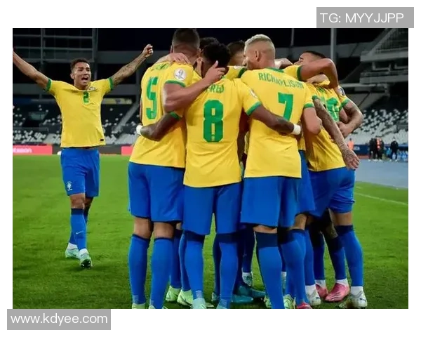 球星领衔的世界杯足球队：历史传奇与未来之星的辉煌对决