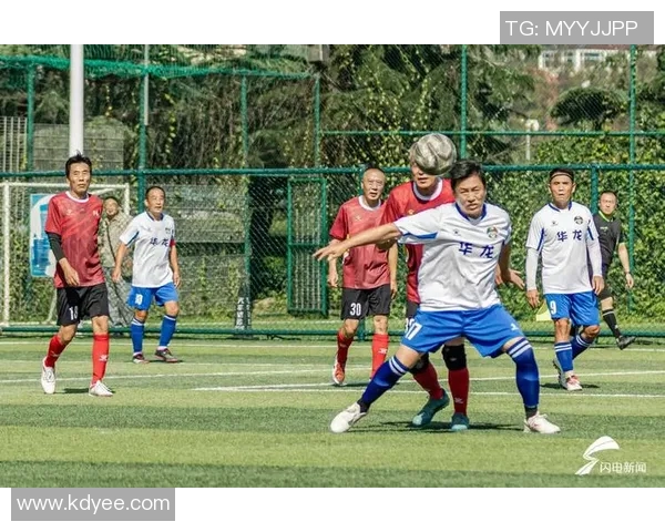 足球巨星齐聚青岛掀起绿茵热潮助力城市体育与文化全面发展 足球巨星齐聚青岛掀起绿茵热潮助力城市体育与文化全面发展