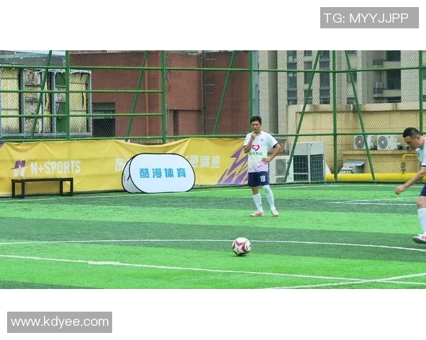 足球球星炫酷3D运镜特效展示带你领略精彩瞬间与震撼视觉效果